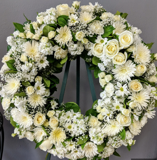 Wreath 18" - White